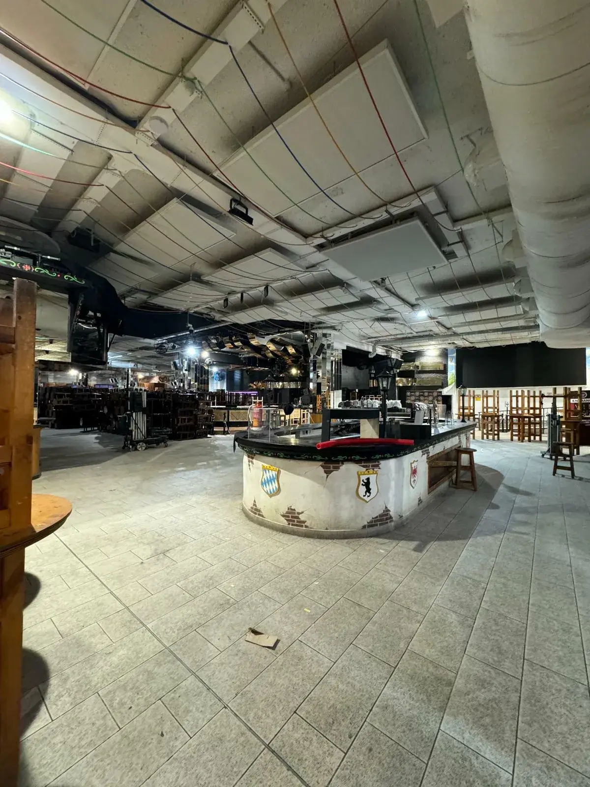 Interior del centro de ocio Megapark