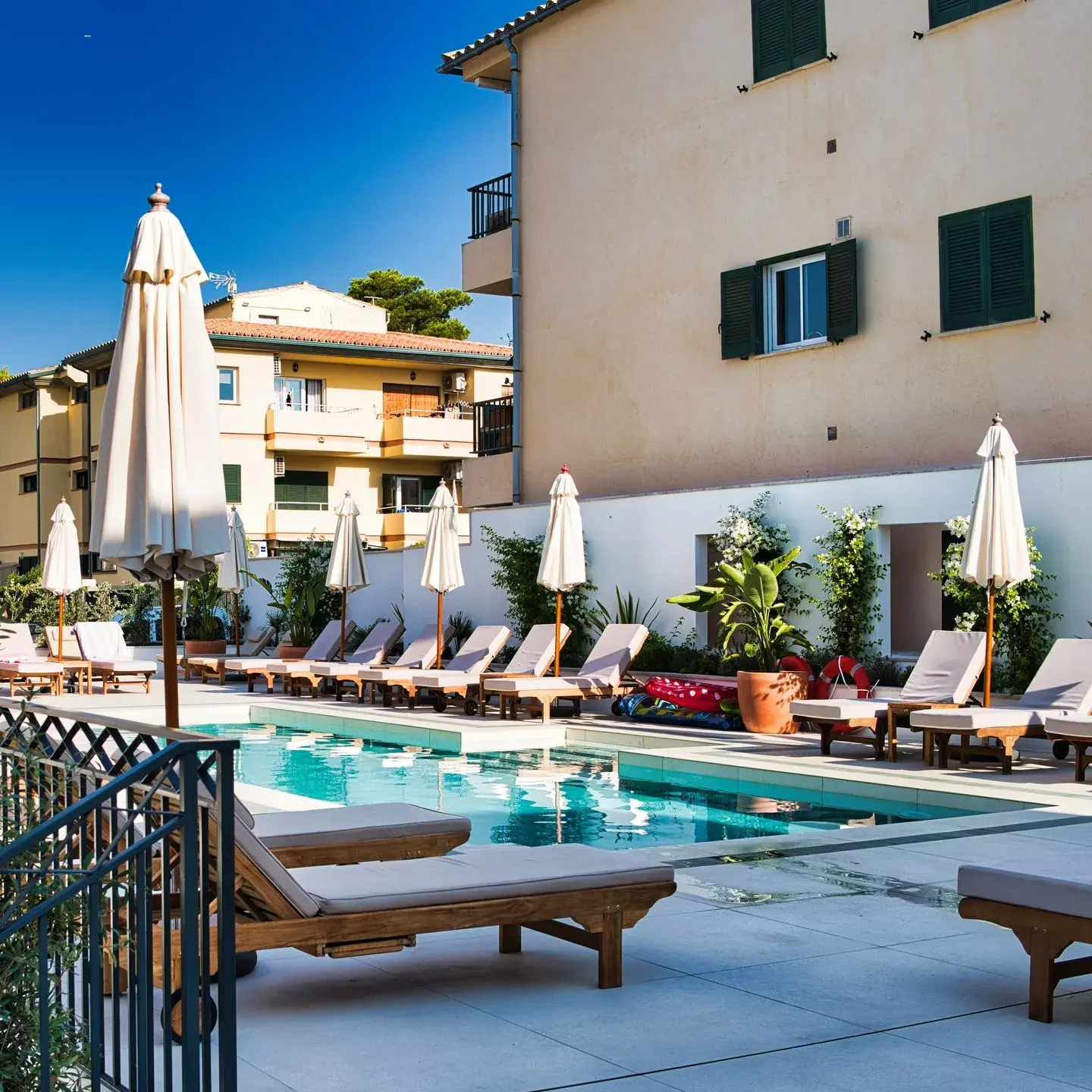 Piscina del Hotel Panorama en Port de Pollença